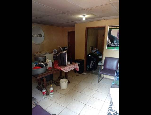 1 BEDROOM HOUSE FOR SALE IN RONDEBULT